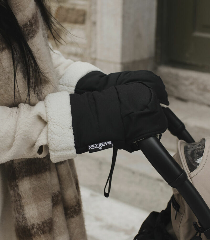 YOYO Mittens from Stokke