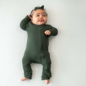 Kyte BABY Zippered Romper in Fir