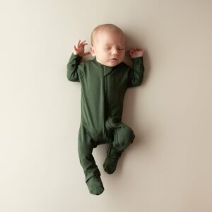 Kyte BABY Zippered Footie in Fir