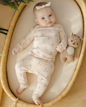 Quincy Mae Bamboo Pajama Set In Reindeer