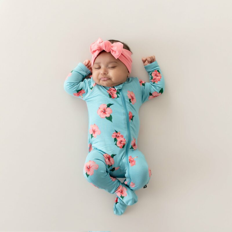 Kyte BABY Zippered Footie in Hibiscus