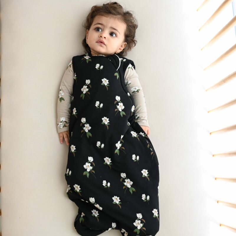 Kyte BABY Sleep Bag in Small Midnight Magnolia 1.0 TOG Kyte BABY Sleep Bag in Small Midnight Magnolia 1.0 TOG