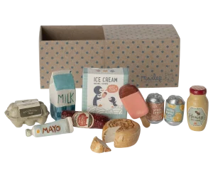 Maileg Miniature Grocery Box (Copy)