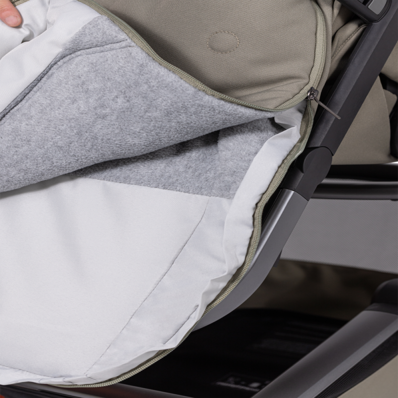 Footmuff available at Blossom