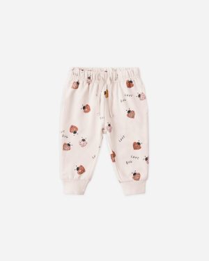 Quincy Mae Relaxed Sweatpant In Love Bug