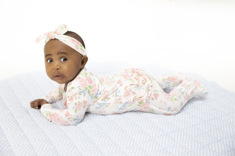 Cute Little Roses Bamboo Viscose 2 Way Ruffle Back Zipper Footie from Angel Dear