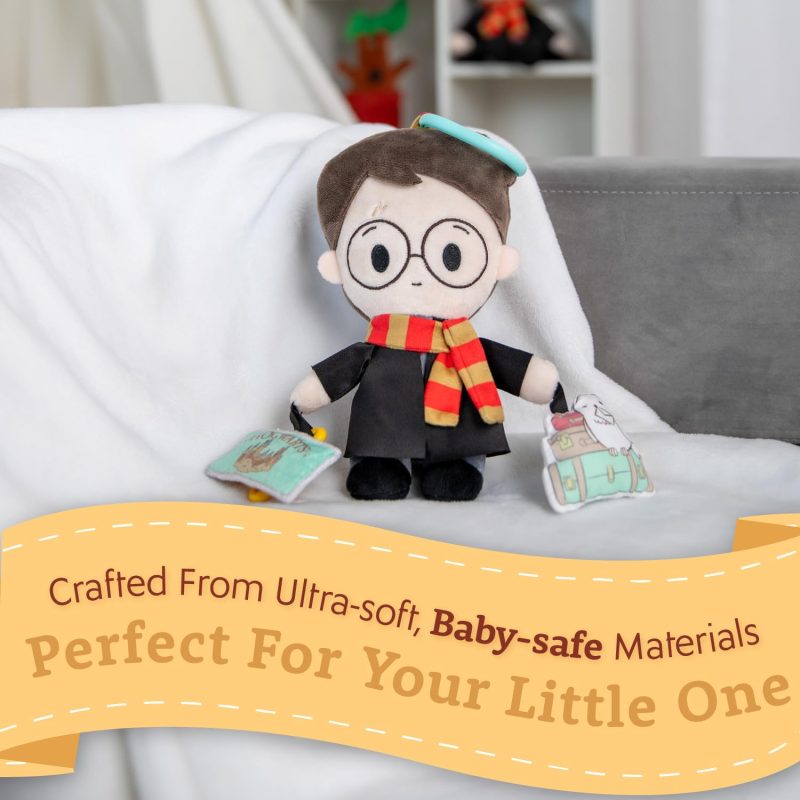 Harry Potter On-the-Go Activity Toy from Kids Preferred Harry Potter On-the-Go Activity Toy from Kids Preferred