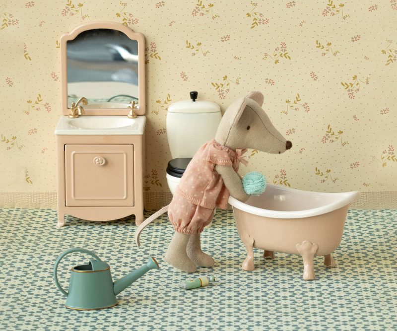 Bathtub for Mouse in Rose from Maileg