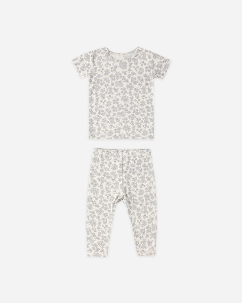 Bamboo Short Sleeve Pajama Set in Blue Floral