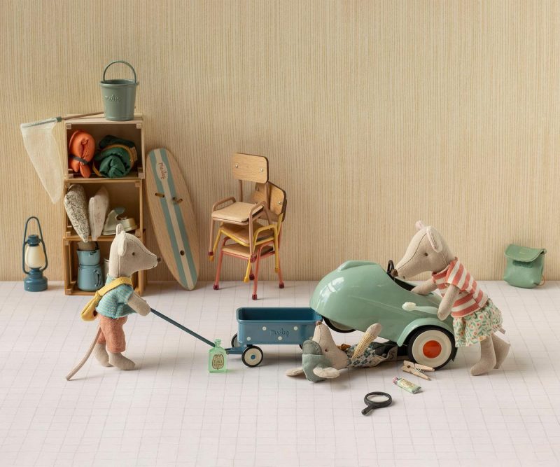 Car for Mouse in Light Mint from Maileg
