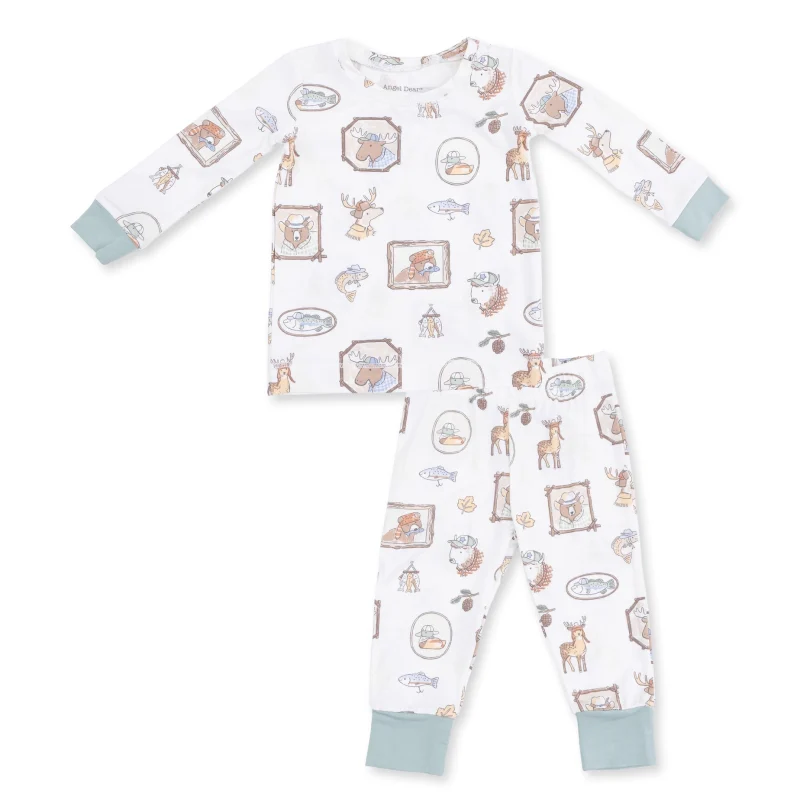 744491d615cd729d2c2c819fbccf1da0fa960926680b37018e06be1ed31bfd0a Angel Dear Woodson's Family Cabin Bamboo Long Sleeve Loungewear Set