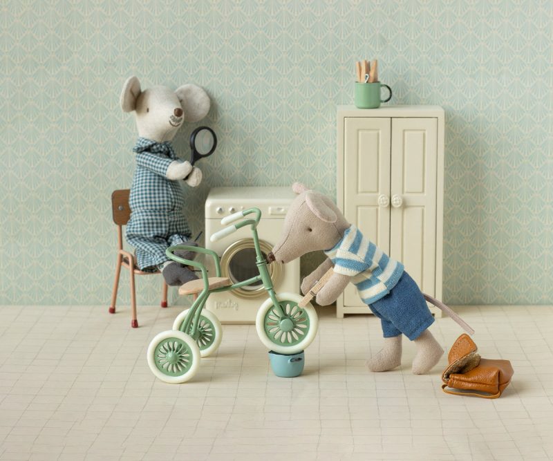 Tricycle Mouse Big Brother in Brown from Maileg Tricycle Mouse Big Brother in Brown from Maileg