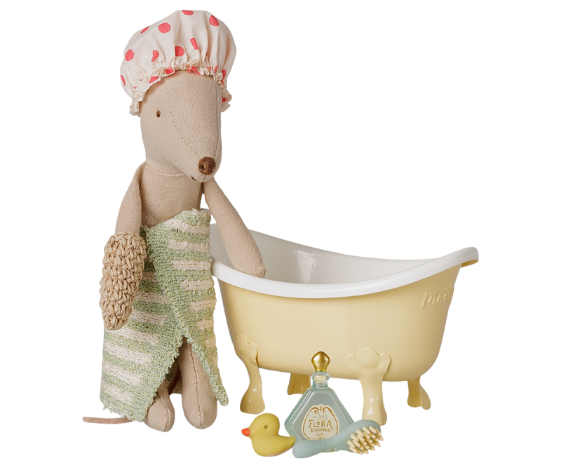 Bathtub Set in Yellow for Mouse Yellow made by Maileg