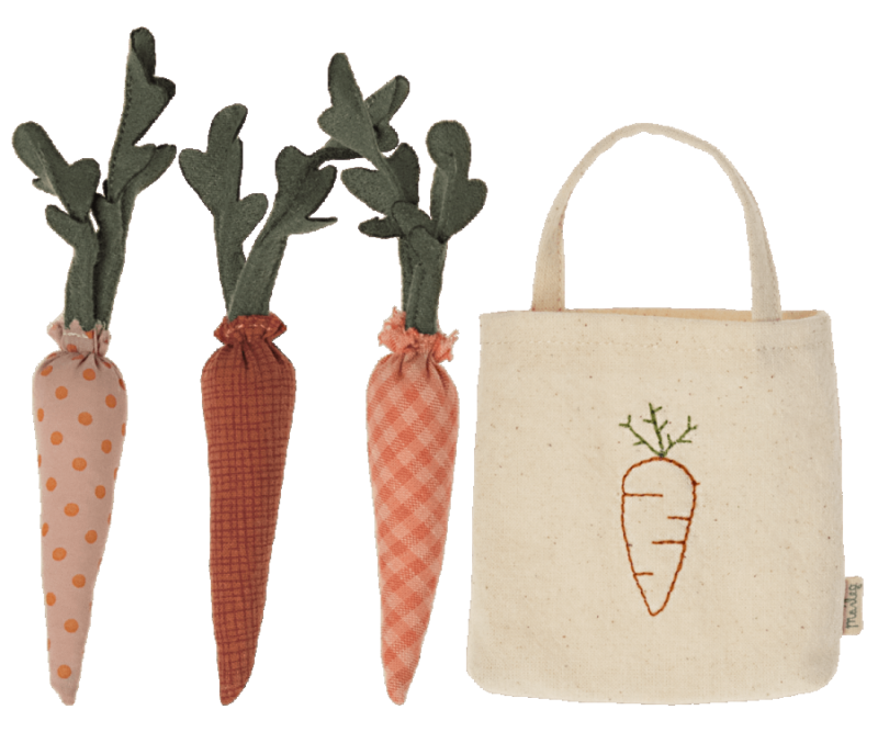 Maileg Carrots in a Shopping Bag