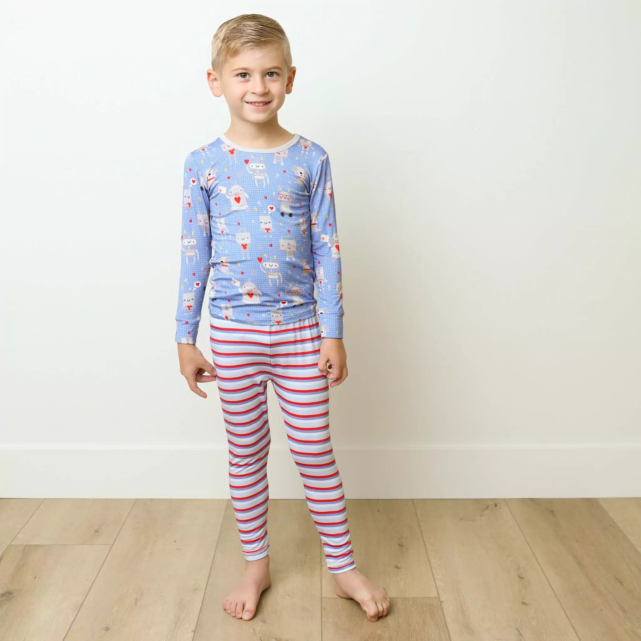 macaron+me LuvBots Bamboo Viscose Two-Piece Pajama Set