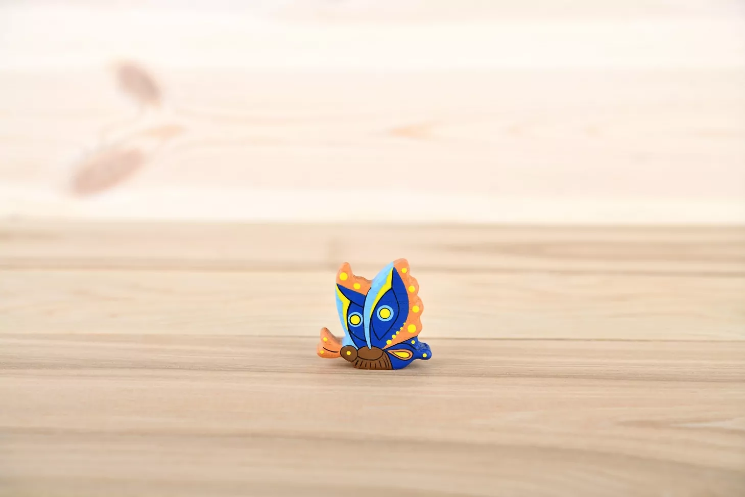 Wooden Caterpillar Toys Butterfly Wooden Figurine