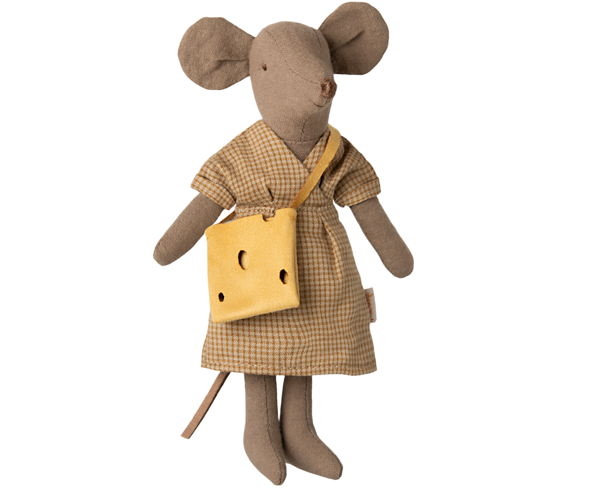 Maileg Mum Mouse In Light Brown