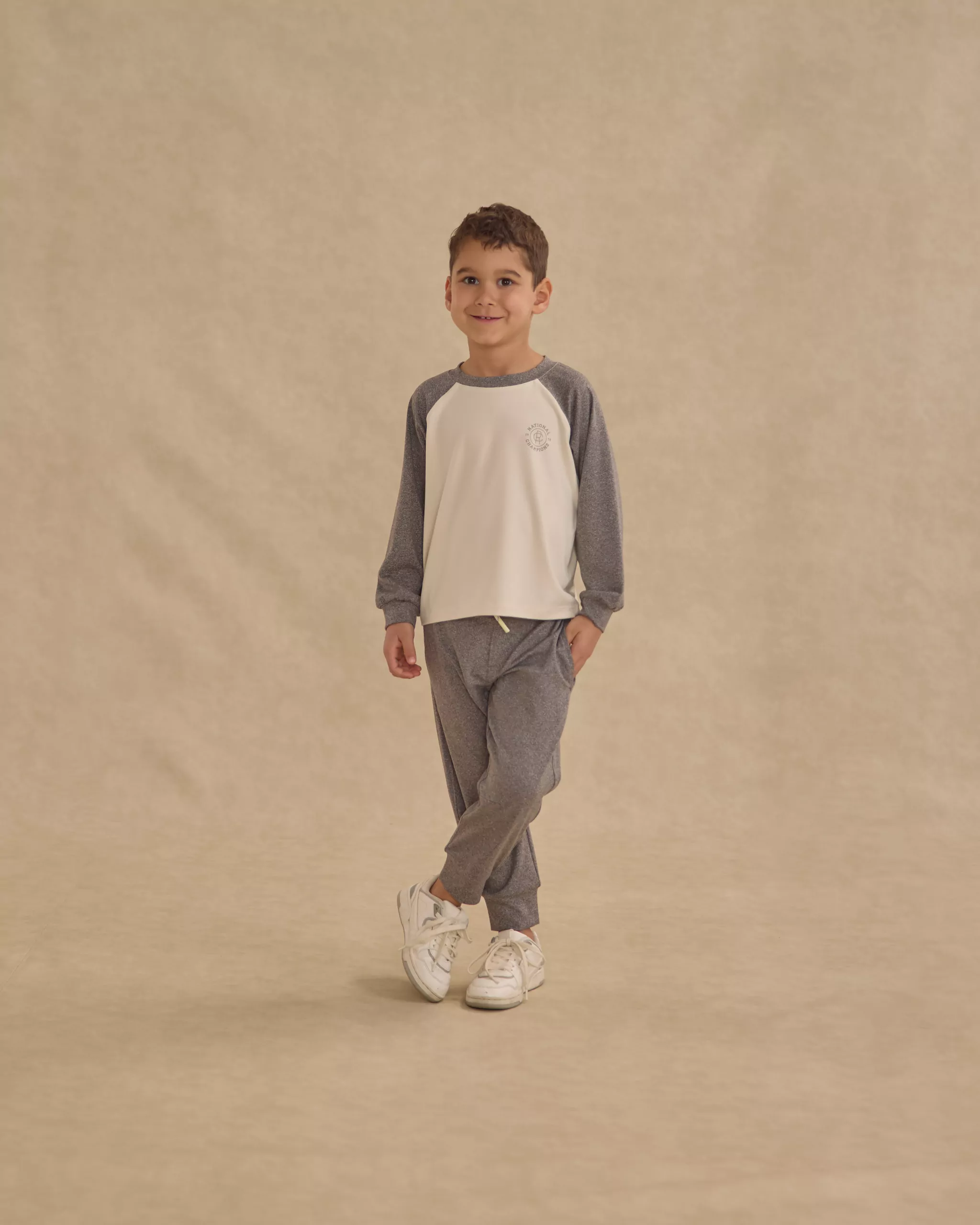 Rylee & Cru Relaxed Sweatpant In Heathered Grey Rylee & Cru Relaxed Sweatpant In Heathered Grey