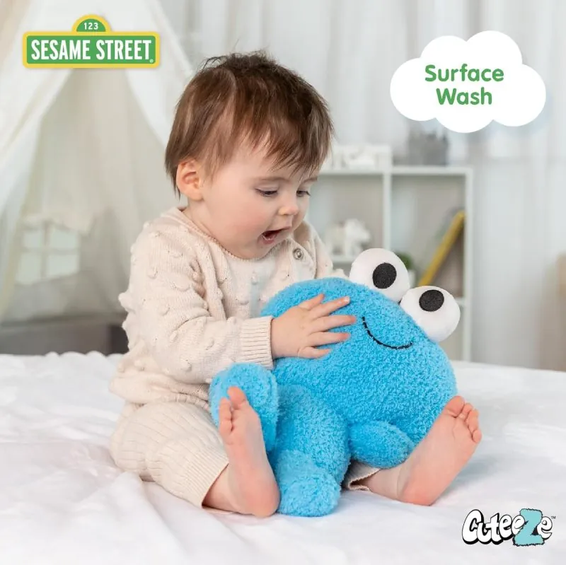 Sesame Street Cookie Monster 12" Cuteeze made by Kids Preferred Sesame Street Cookie Monster 12" Cuteeze made by Kids Preferred