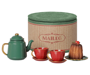 Maileg Christmas Tea Party for Mouse Red/Green Maileg Christmas Tea Party for Mouse Red/Green